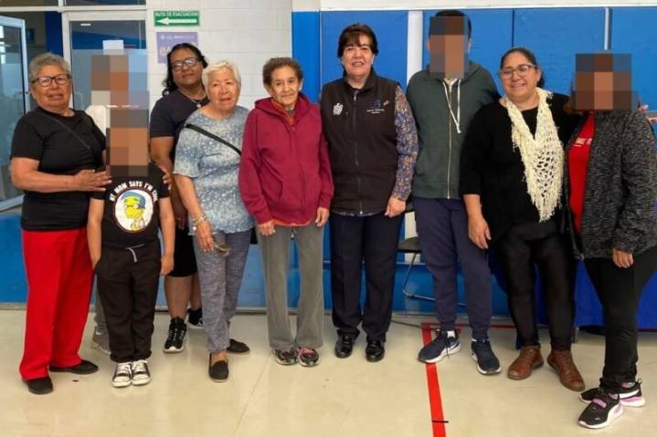 Lupita Borruel acompaña a jóvenes de la Comunidad Terapéutica Libres por Amor en el Torneo de Muay Thai 2025