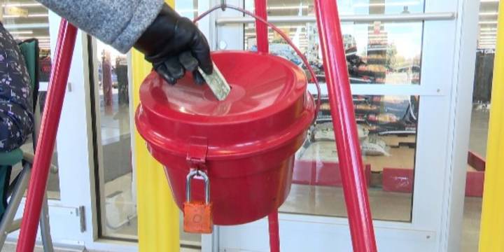 Salvation Army kicks off its annual Red Kettle Campaign