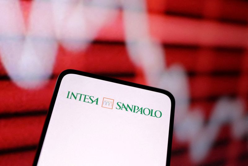 Italy’s Intesa expands digital investment offer in Belgium and Luxembourg