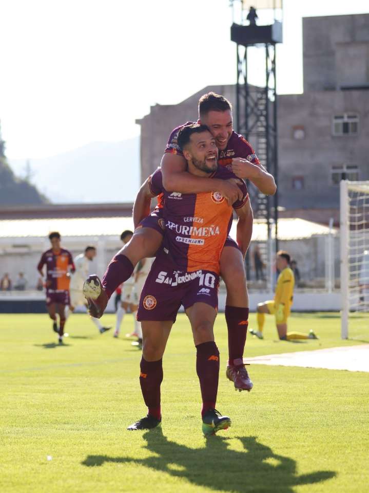 La «U» no pudo cerrar invicto el Clausura al caer con Los Chankas 3-1 que aún sueña con ir a la Sudamericana