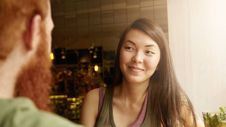 Aprendé a manejar tu cuerpo: el pequeño gesto que te vuelve más confiable al instante