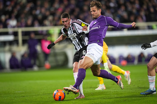Partido de la Juventus suspendido por cánticos racistas de aficionados de la Fiorentina
