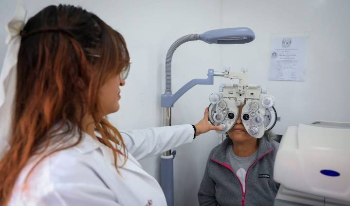 Despliega Naucalpan programa de salud con miles de servicios gratuitos