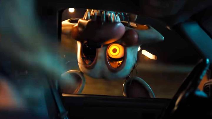 Five Nights At Freddy’s 2 Trailer Unveils Skeet Ulrich's Role, Springtrap's Backstory & Terrifying Animatronics