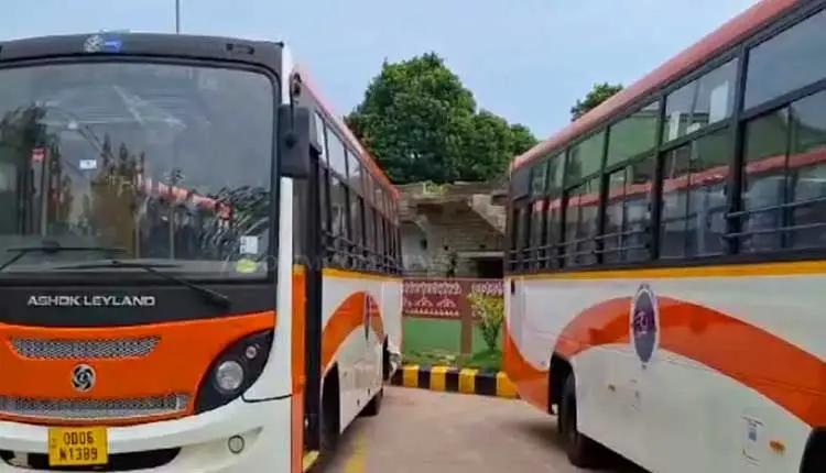 Driver, Conductor Suspended In Odisha For Forcing Injured Woman To Get Off Bus