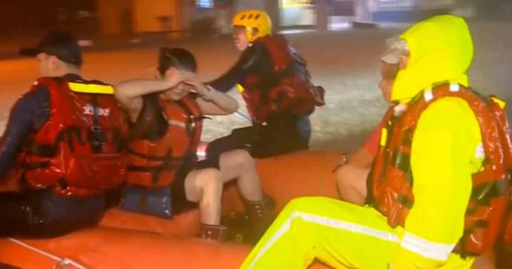 Taiwán evacúa a 8.300 personas y cierra escuelas antes de la llegada de tormenta tropical