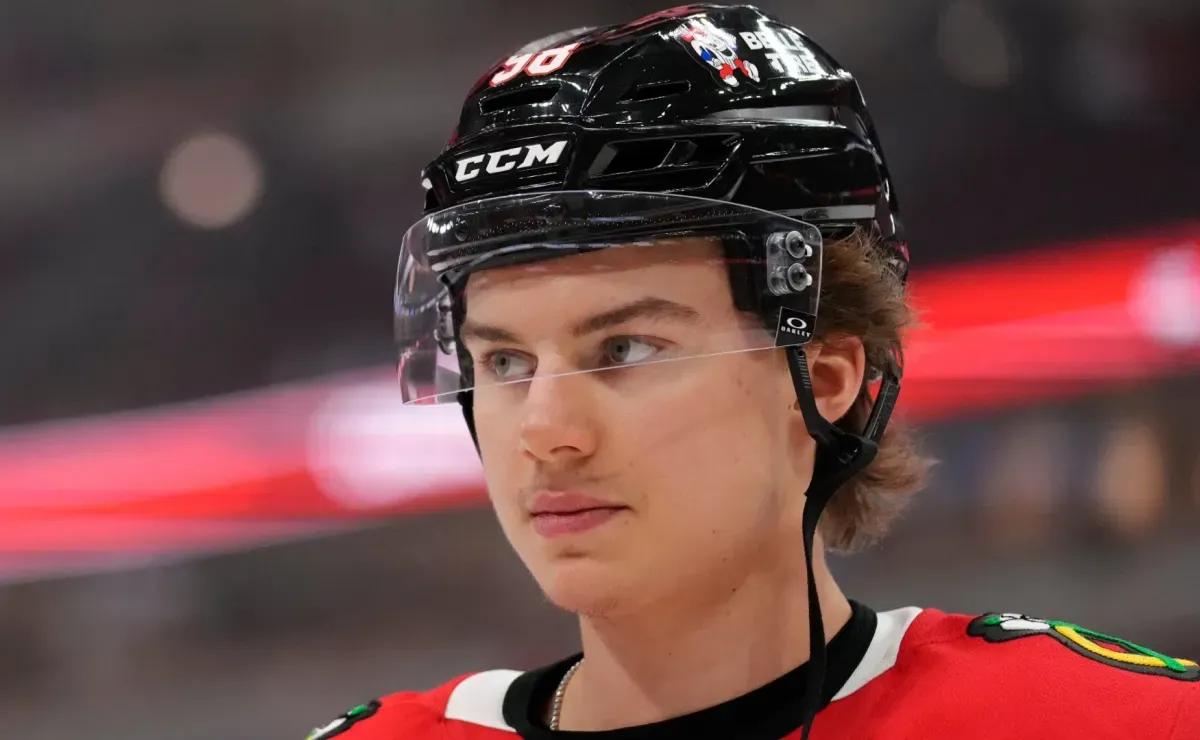 NHL News: Jeff Blashill delivers bold message on Connor Bedard’s star Blackhawks teammate after win vs Canucks