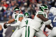 TreVeyon Henderson scores 3 TDs, Patriots beat Jets 27