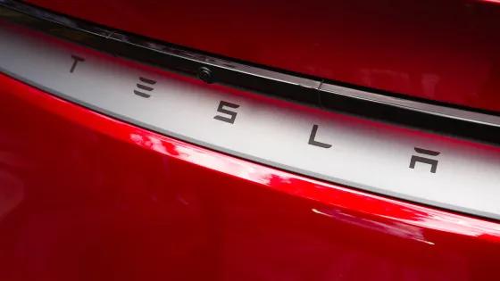 Tesla llega a Colombia y fija los precios de sus vehículos