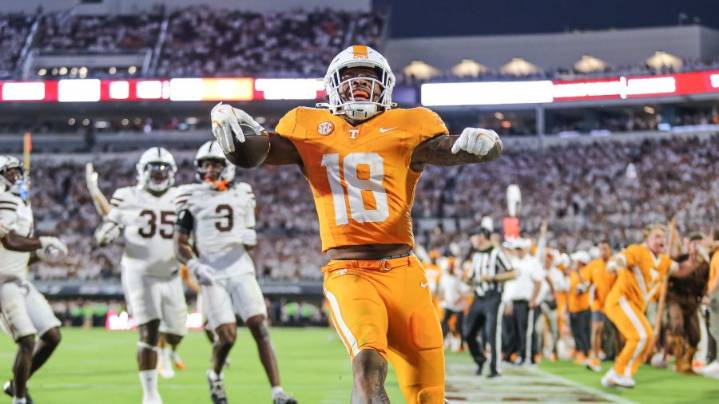 Tennessee's DeSean Bishop nominated for award honoring best former walk