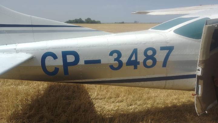 Investigan el hallazgo de una avioneta abandonada entre Ceres y San Cristóbal