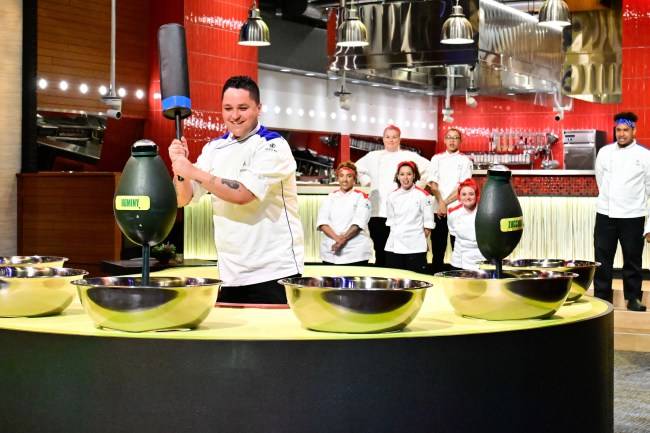 ‘Hell’s Kitchen’ recap: The competition gets spicy as Gordon Ramsay’s chefs gamble with Mexican cuisine