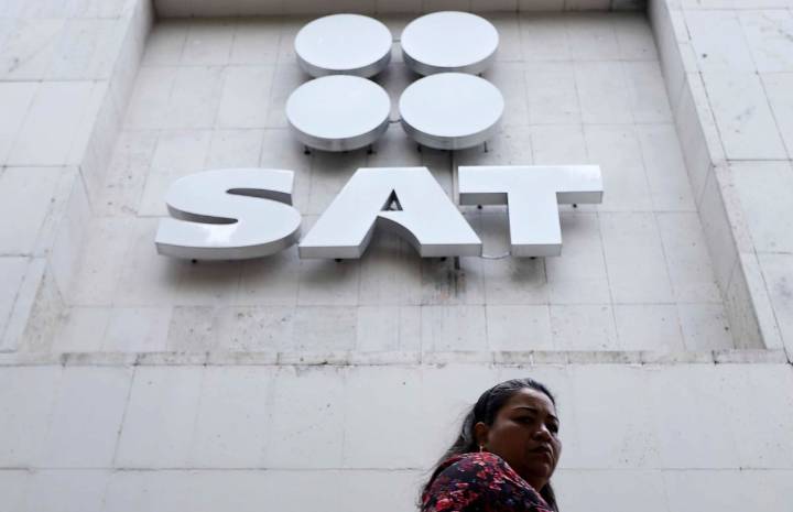 Entre enero y octubre el SAT recauda cifra histórica de 4.5 billones de pesos