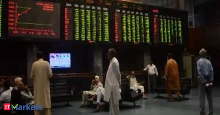 Pakistan’s mom-and-pop investors drive 40% rally in stocks