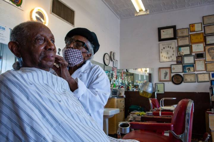 El Paso icon Estine Davis dies at 92