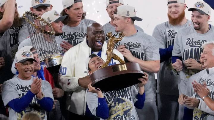 Inside the night Dodgers became back-to-back World Series champs