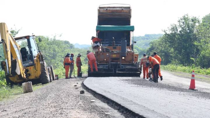 Ya se repavimentaron 25 kilómetros de la ruta provincial 5