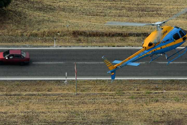 Tras meses sin volar, los Pegasus de la DGT vuelven a los cielos. Y ya están cazando infractores
