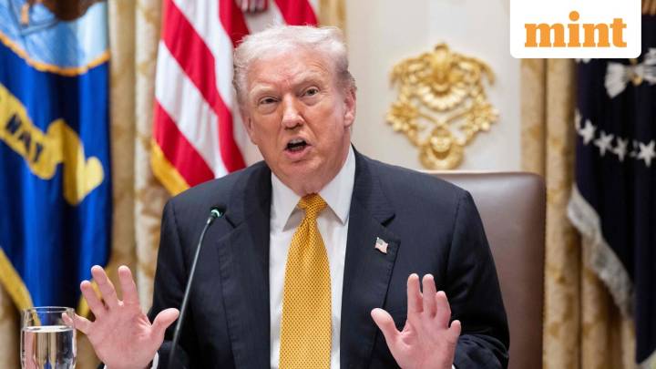 Trump tells Senators to pay people, not insurers