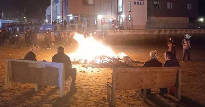 Children injured in 'horrific' firework incident on North Yorkshire beach