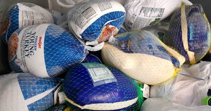 Is it too late to thaw your Thanksgiving turkey? It depends.