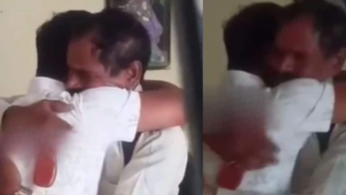 ‘CA Ban Gaya’: ‘Tierd’ Man Returns From Work To Find Out Son Is Chartered Accountant, Desis Love ‘Jaadu Ki Jhappi’ Video