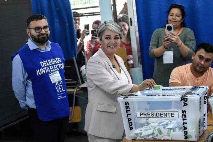 Elecciones presidenciales en Chile: Jara y Kast se enfrentarán en un balotaje el 14 de diciembre