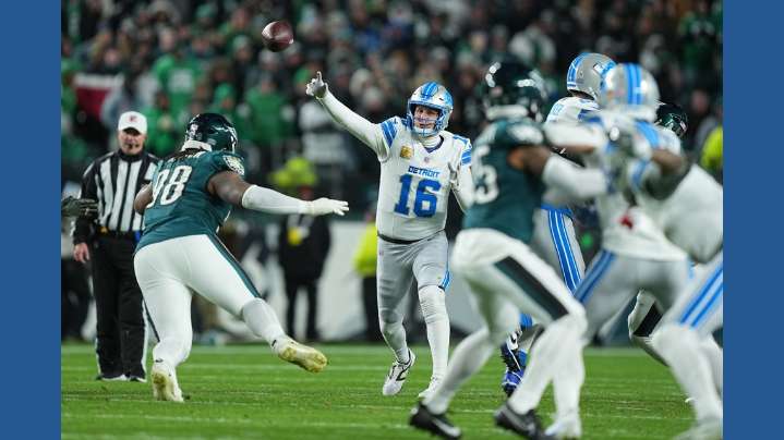 Lions host Giants, hoping to rebound after loss to Eagles