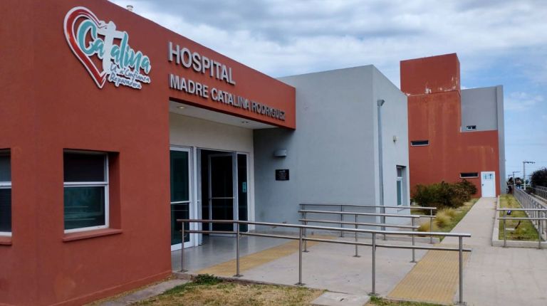 Denuncian graves deficiencias en el sistema de atención del Hospital Regional Madre Catalina Rodríguez