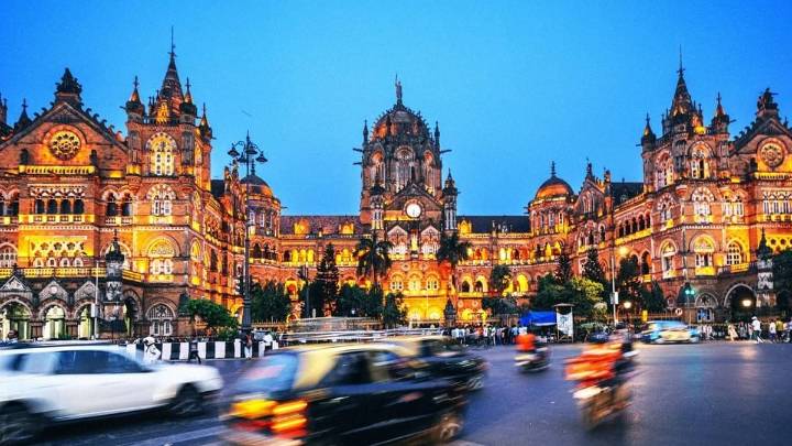 'Aamchi Mumbai' Is Now the Happiest City in Asia 2025 Lifestyle News