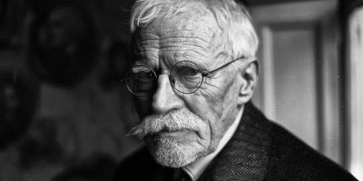 La rutina diaria de caminatas del Carl Gustav Jung, padre de la psicología analítica