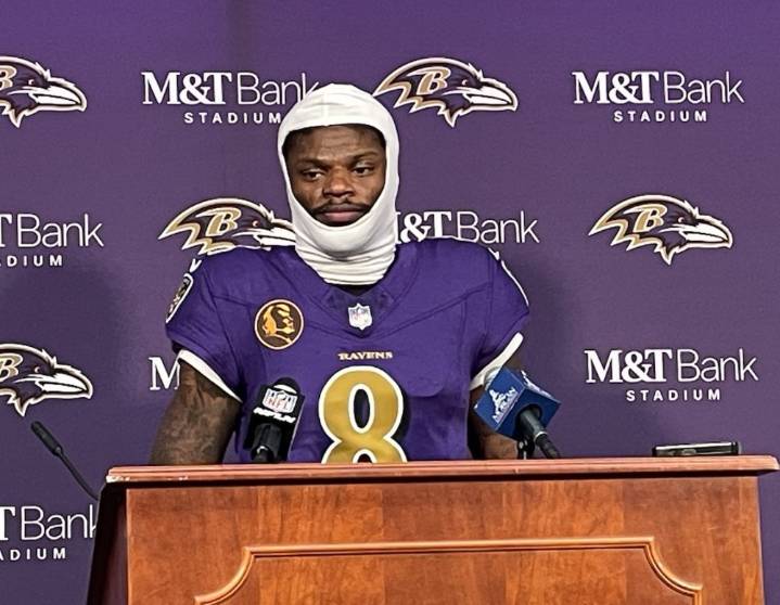 Ravens commit five turnovers, fall 32-14 to Cincinnati on Thanksgiving night