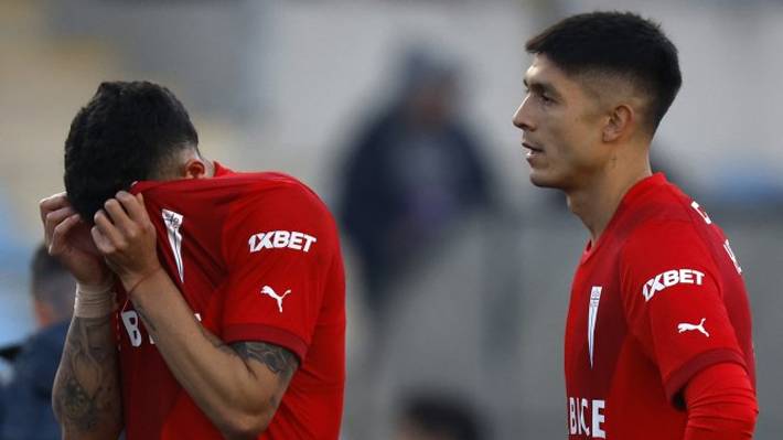 Católica anuncia su primera salida para la temporada 2026 El defensor apenas jugó.