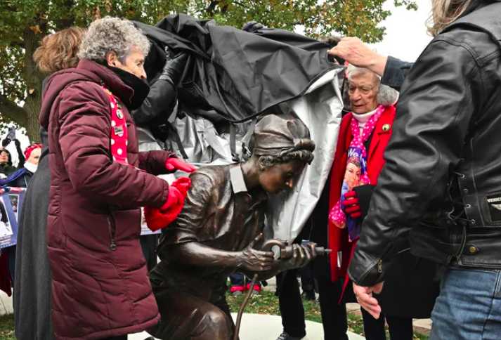 Rosie the Riveter statue unveiled at Royal Oak’s WWII memorial