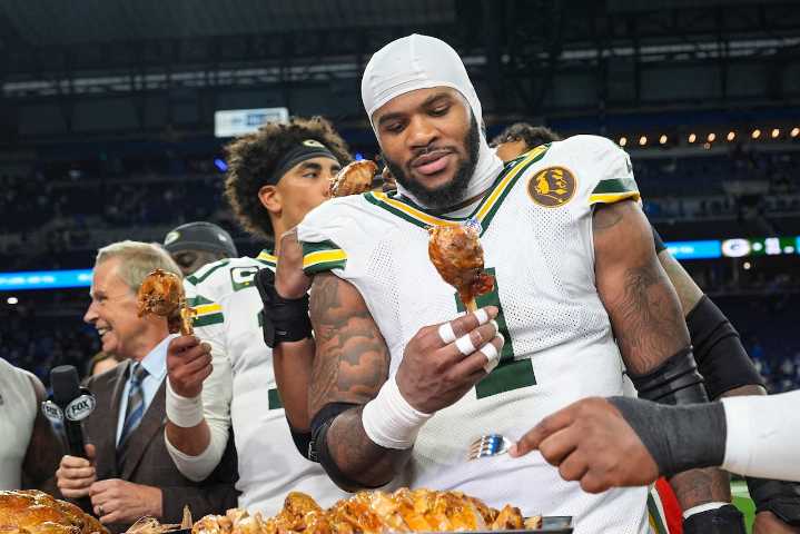 Micah Parsons makes NFL history in Packers’ Thanksgiving Day win over Lions
