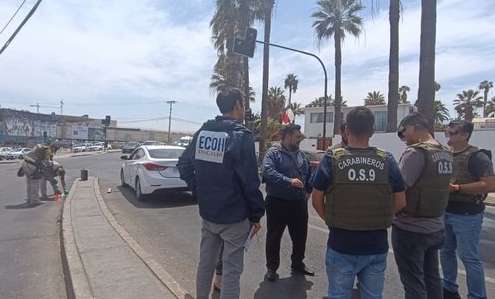 Agresión a joven extranjero en Arica: Está grave en el hospital tras ser acuchillado en su auto