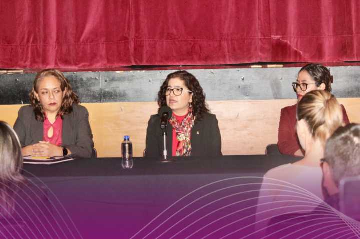 Consulta universitaria coincide en la entregar de Rectoría