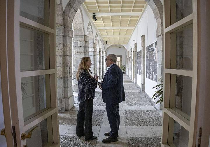 La oposición replica a Buruaga que es ella la que debe llamar para negociar otro Presupuesto