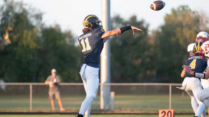 Live score updates for Battle Creek high school football playoff games