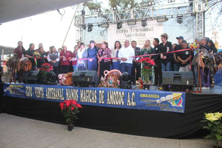 Instalan Corredor Artesanal en Amozoc