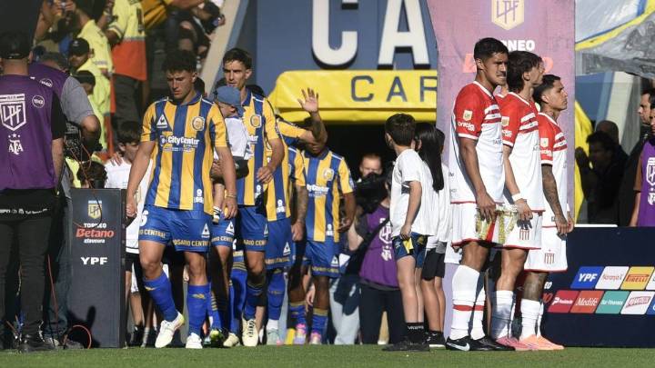 Pasillo de campeón a Central: el sindicato de futbolistas fue muy duro con los jugadores de Estudiantes