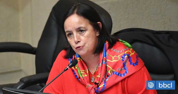 Senadora Aravena ingresa proyecto de reforma constitucional para terminar con el "turismo electoral"