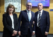 Mujeres Juristas y Adolfo Barreda, premios de Igualdad del Colegio de Abogados de Oviedo