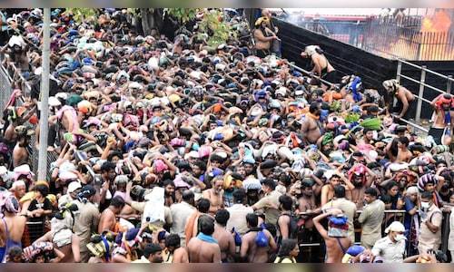 Sabarimala Temple: Kerala HC rebukes authorities as massive crowds trigger chaos