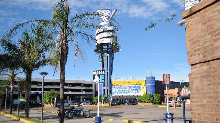 El excomplejo Village busca una segunda oportunidad: se reconvertirá en un shopping