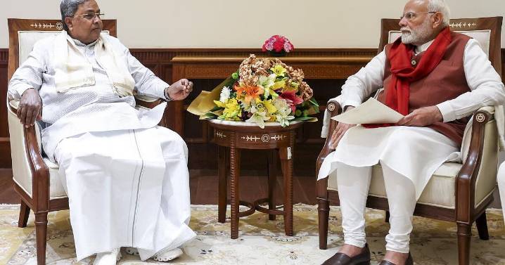 Delhi K'taka CM meets PM Modi, seeks release of funds for state