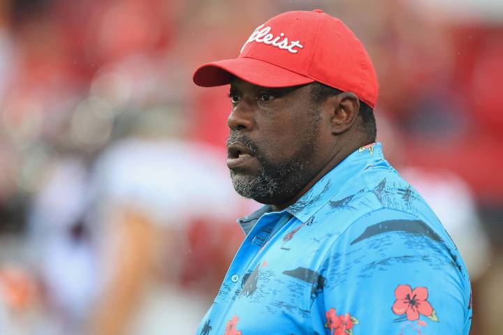 Warren Sapp Issues Public Statement After Kentucky Plane Crash Report Claims His Involvement