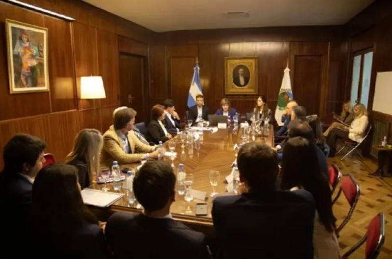 Encuentro clave entre Patricia Bullrich y Victoria Villarruel este viernes