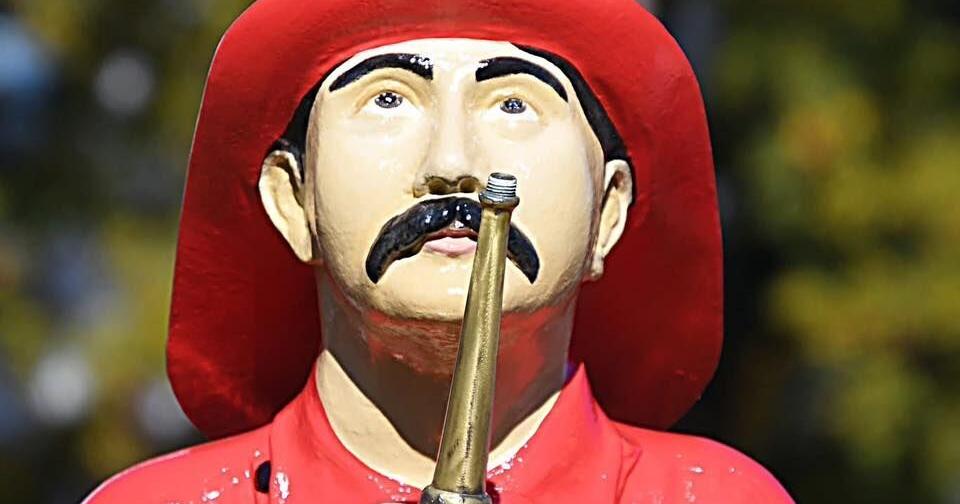 Standing tall again: Historic Fireman's Fountain returns to Hamilton County Courthouse
