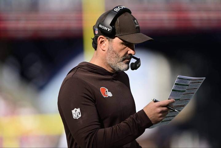 Browns coach Kevin Stefanski turns over play-calling duties to OC Tommy Rees